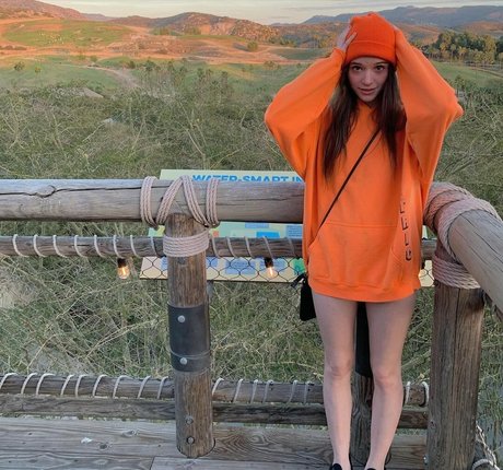 A Bit Rebecca star erotic archive