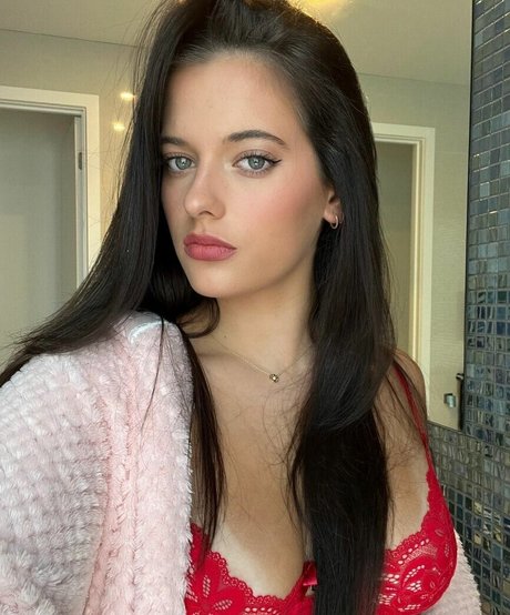 Taya Brooks model xxx gallery