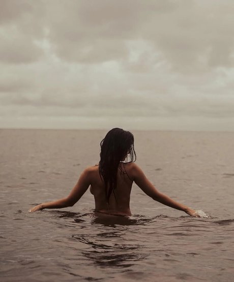 Taya Brooks xxx pornstar photos