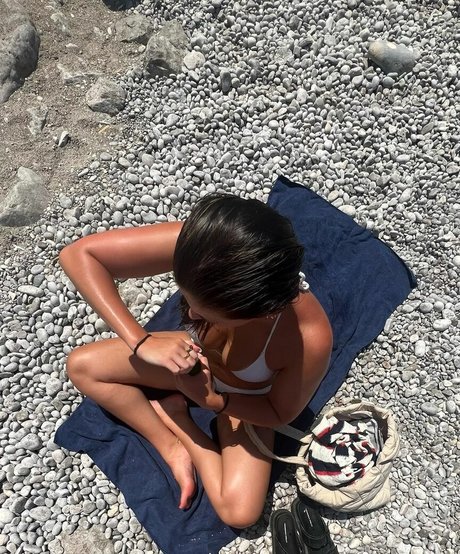 Taya Brooks erotic pornstar image