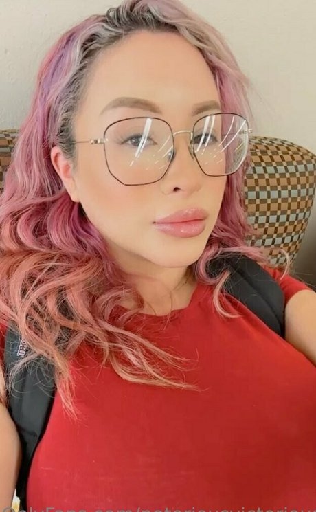 tall latina onlyfans erotic pic