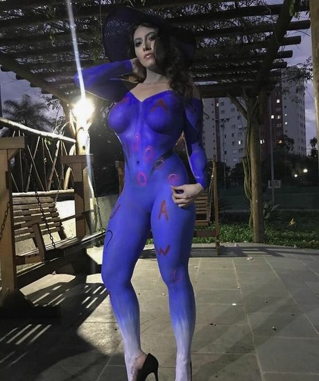 Ariane Rey perfect model image