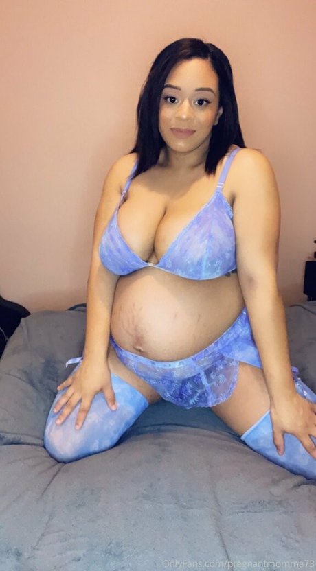 xoxomaira profile pic