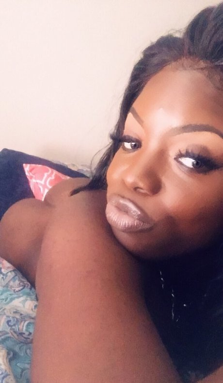 ladyluckyxxx top model pictures