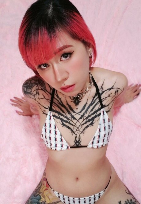 blackfaune nude actress photos