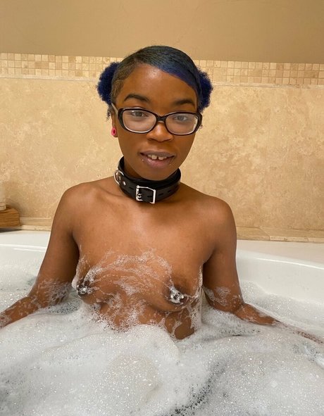 thenovapandafree star hot picture