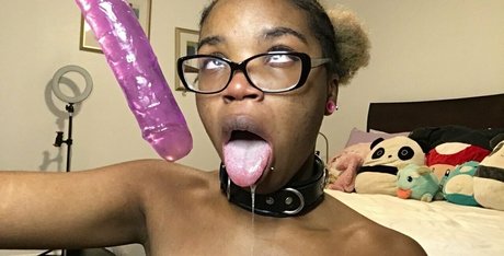 thenovapandafree pornstar pretty pic