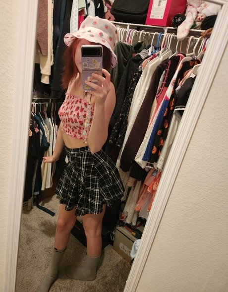 Bunimilk star porn pic