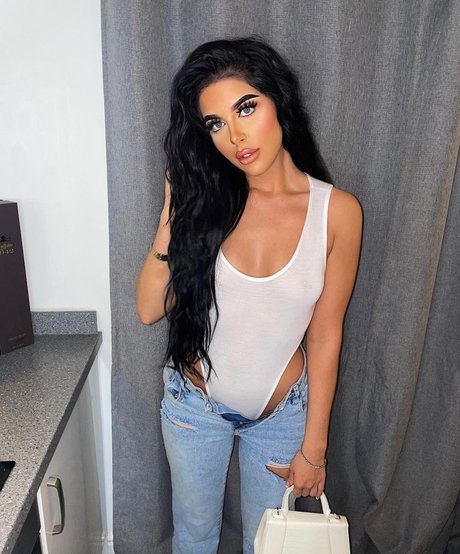 Emily Oldring high quality model archive