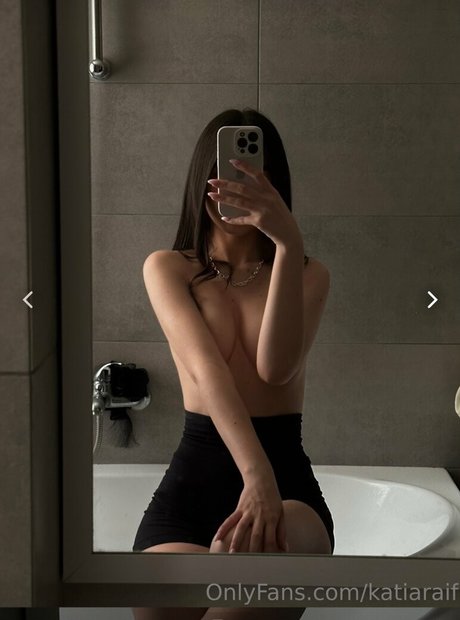 Katiaraif top pornstar pictures