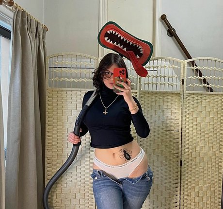 Chio Paleta sex model picture