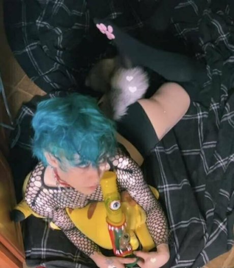 milkw0lf free star img