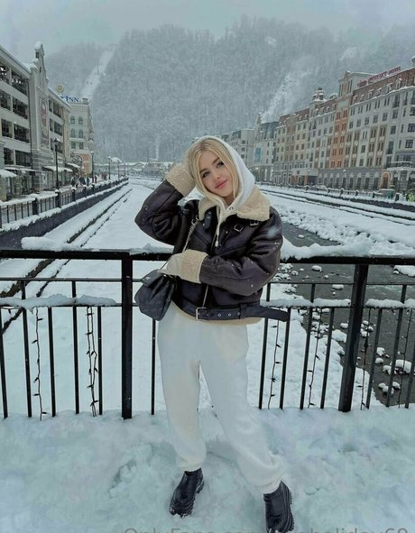 evaholiday69 sexy pornstar image