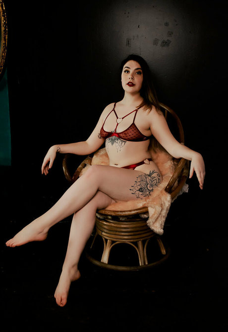 mara elysse exclusive star photos