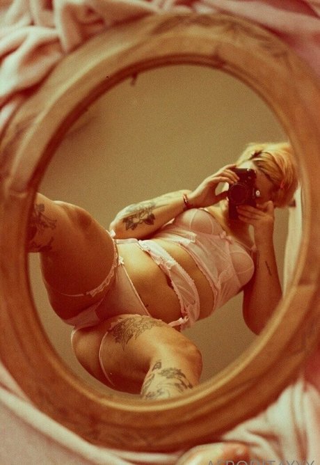 afrodit4x perfect model pic