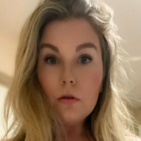 Natural Jayla model adult image