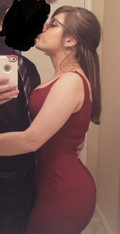 tattooed redhead onlyfans porno img