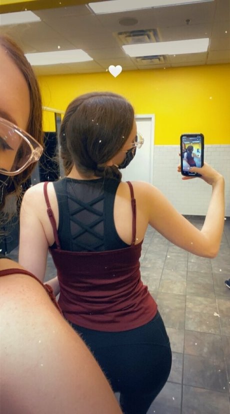 thevintageginger model sex gallery