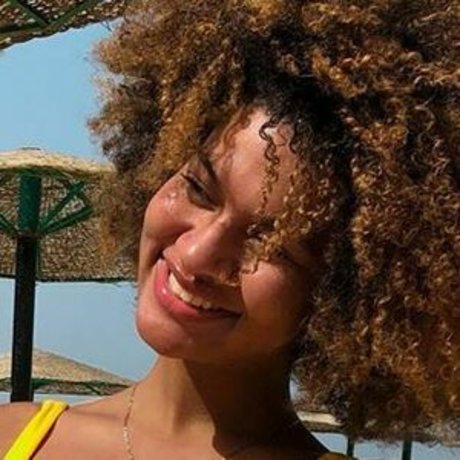 Ange Sophie Reich model top archive