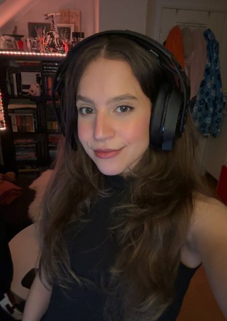 stinekami sexy star images