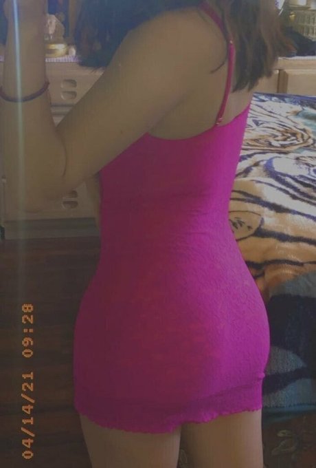 sluttedlola model sex pics