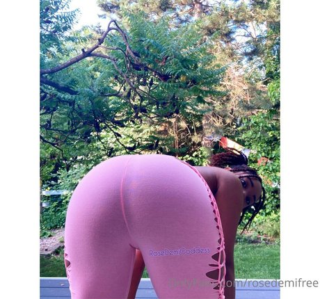 rosedemifree hd pornstar pic