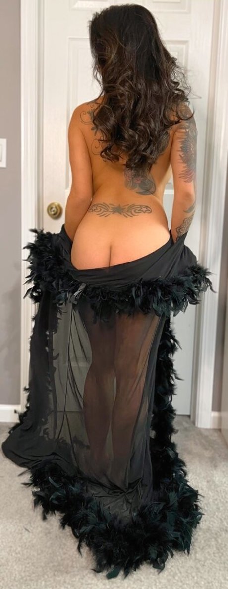 Honeybeenguyen2 profile pic