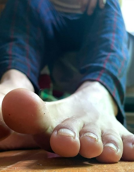 asian cheerleader onlyfans erotic image