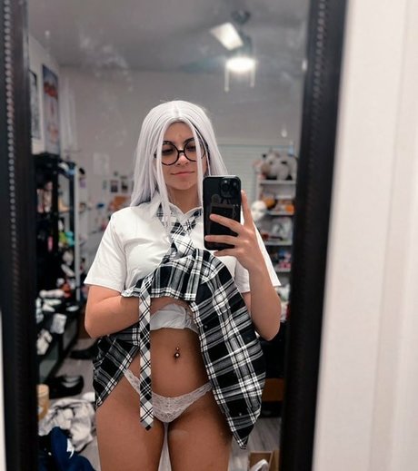 Mavehhhh xxx pornstar images