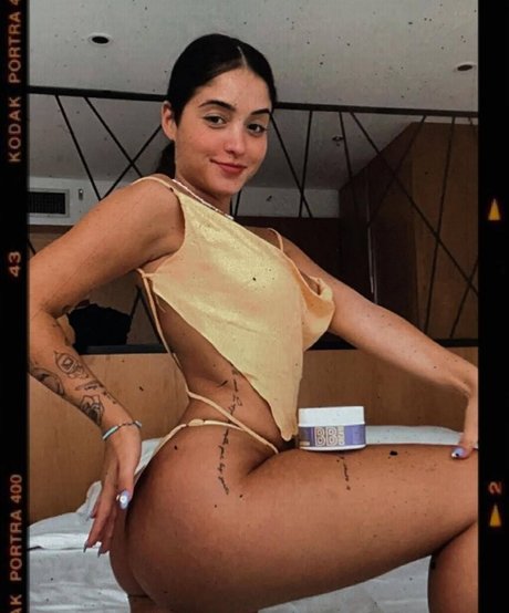 Thaylise Pivato xxx model image