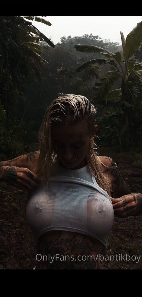 Bantik Boy erotic star pictures