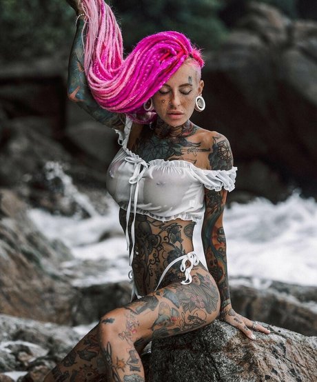 Bantik Boy porn star picture