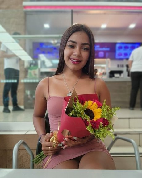 Yuli Rivera sexy pornstar galleries