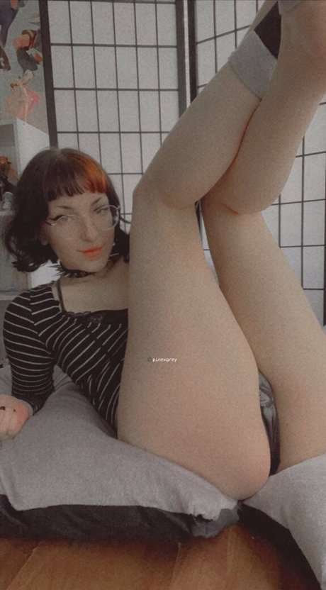 pinexgrey pornstar erotic photos