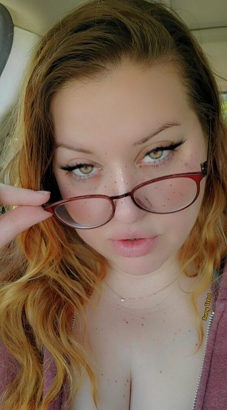 bunnyvelvettvfree model hot photos