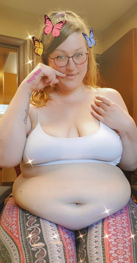 bunnyvelvettvfree model sexy picture