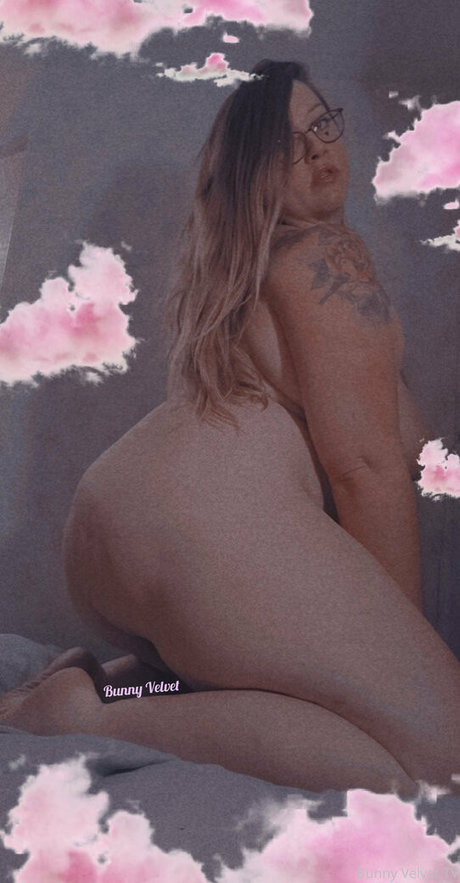 bunnyvelvettvfree sex pornstar pics