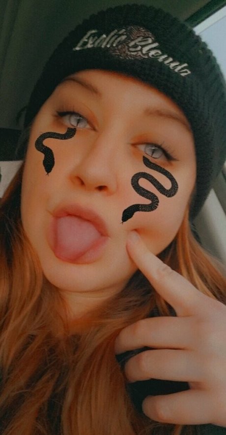 bunnyvelvettvfree star erotic images