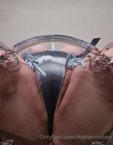 beckybeeofficial model top archive