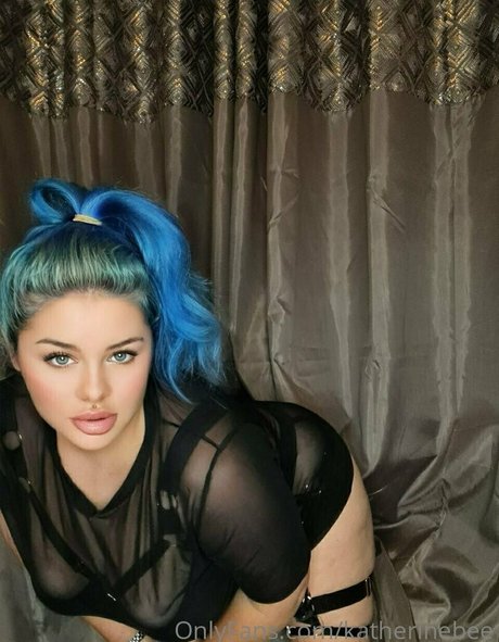 beckybeeofficial thumbnail