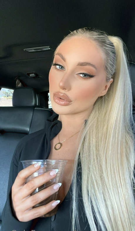 kayleygunner star art picture