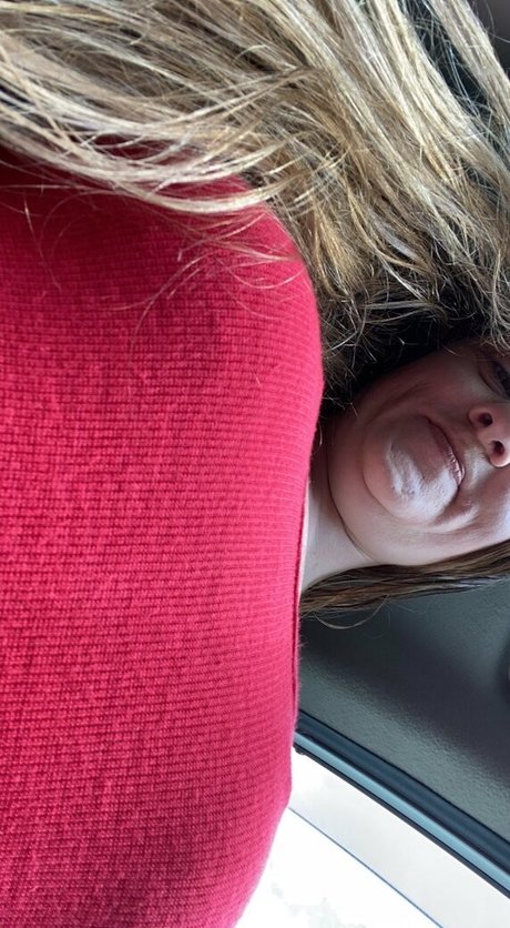 peachvanilla pornographic model img