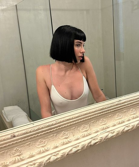 Chloe Hodgson star pornographic photos