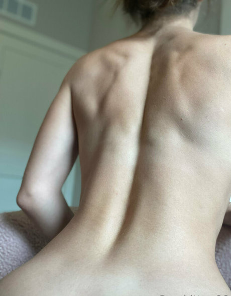 kattinthehatfree nude actress pic