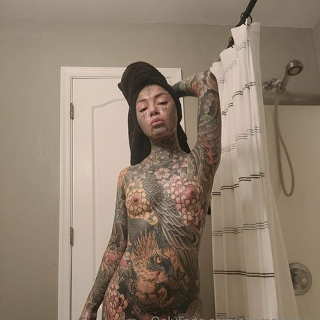 prismofdeath star nudes archive