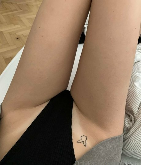 teribalci art actress photos