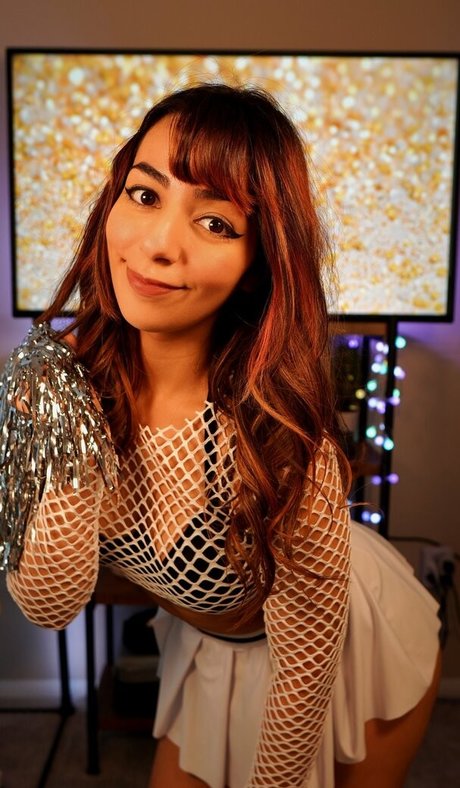 Denims model nude picture