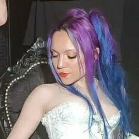 Mistress Dahlia Zozo model hd pic