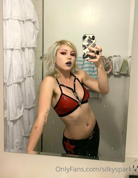 Paris Sun pornstar top image