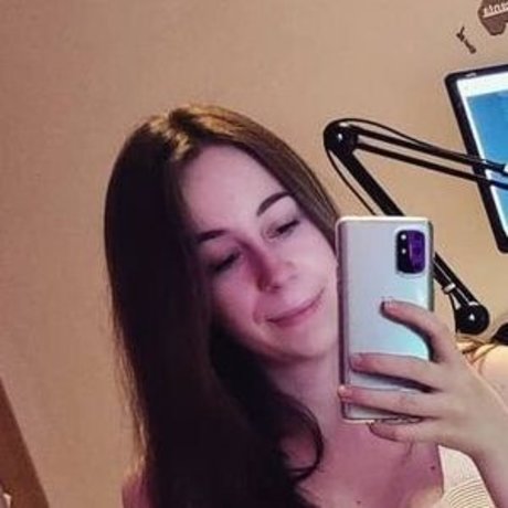 actuallyalisa star pretty photos